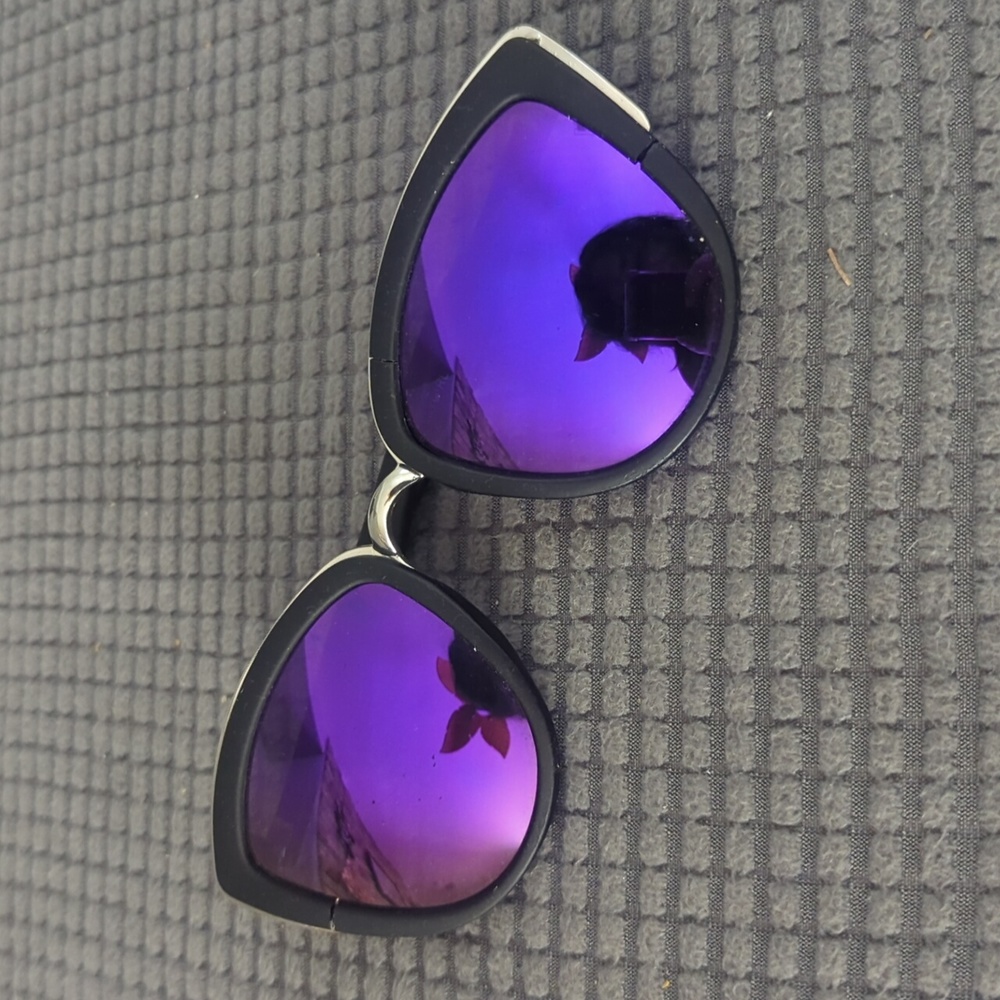 QUAY AUSTRALIA MY GIRL SHIELD PURPLE SUNNIES